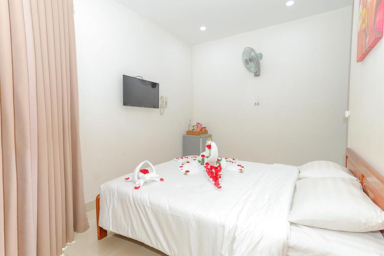 Khach San Ciao Quy Nhon Hotel Exterior foto