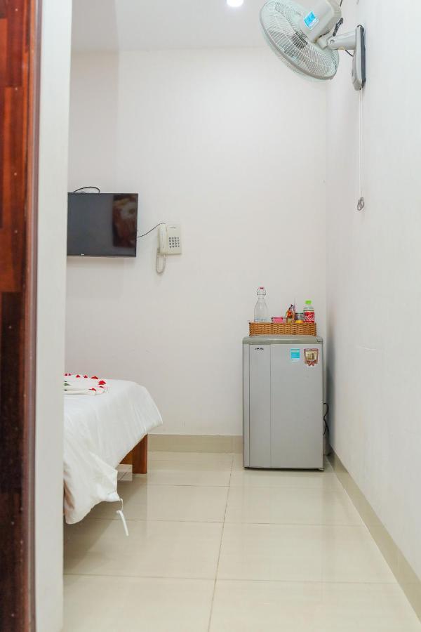 Khach San Ciao Quy Nhon Hotel Exterior foto