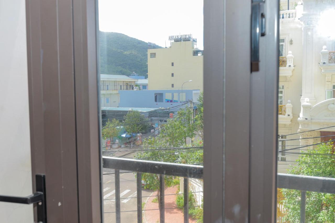 Khach San Ciao Quy Nhon Hotel Exterior foto