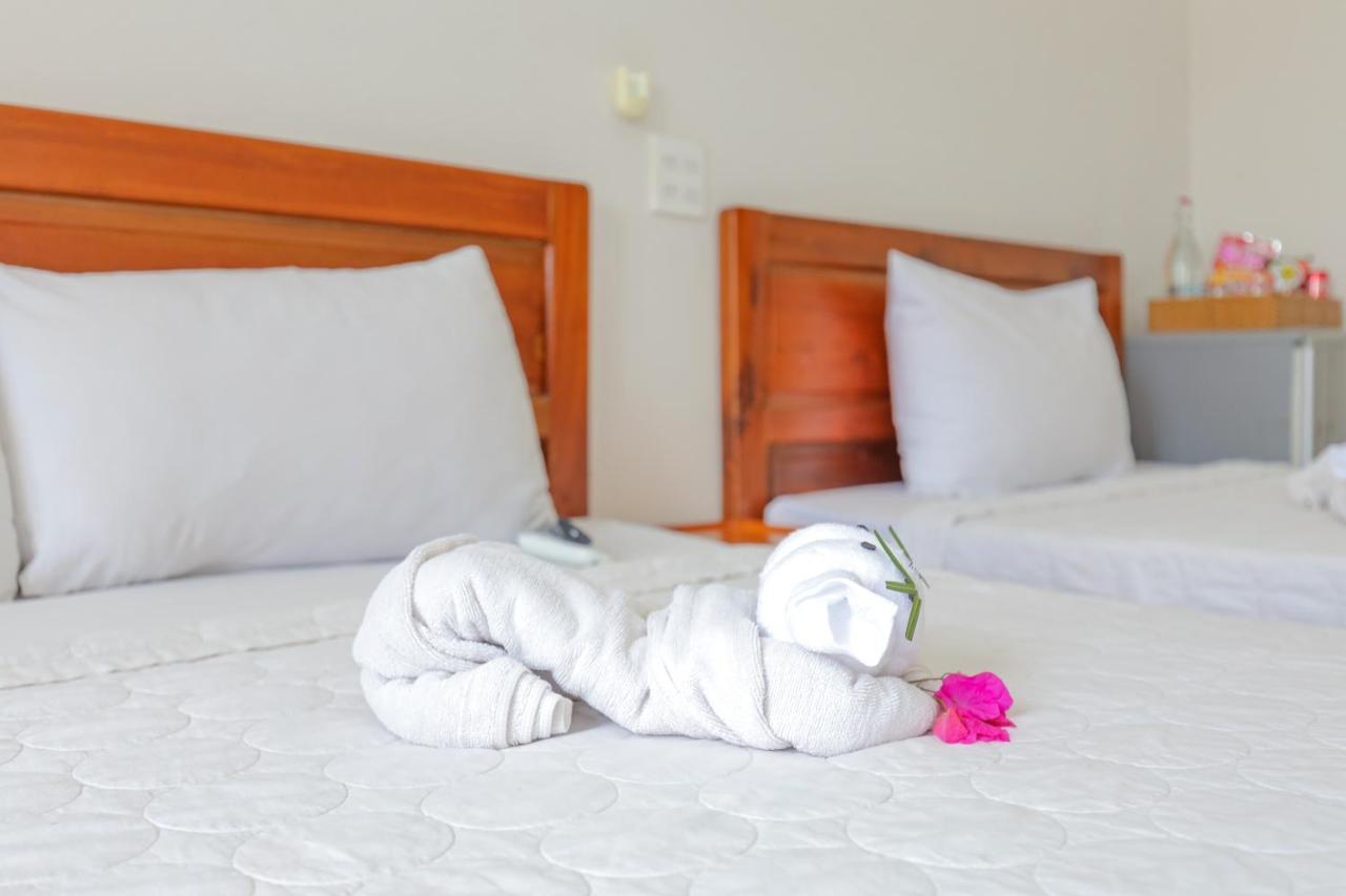 Khach San Ciao Quy Nhon Hotel Exterior foto