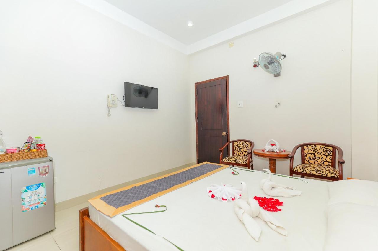 Khach San Ciao Quy Nhon Hotel Exterior foto