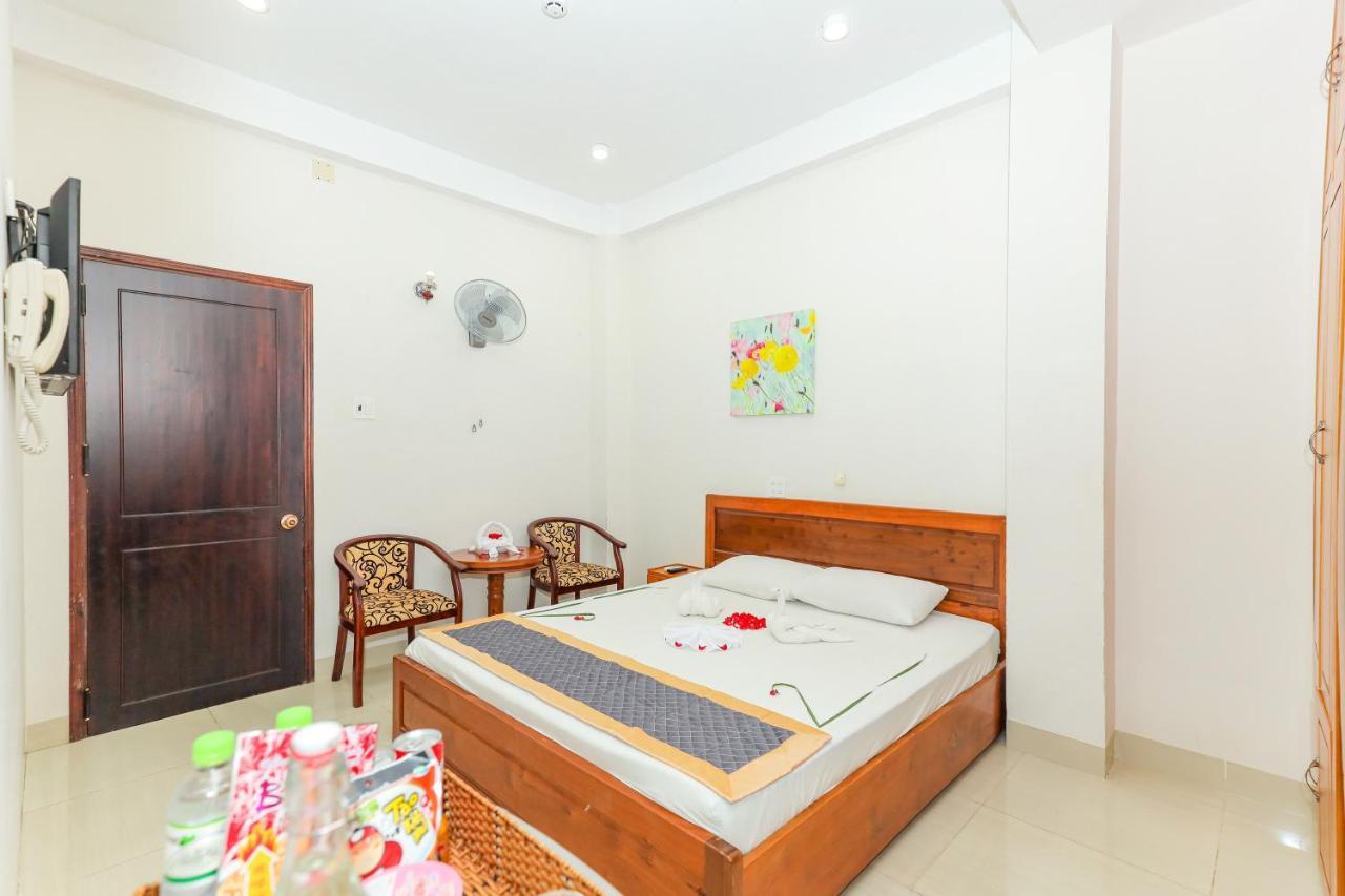 Khach San Ciao Quy Nhon Hotel Exterior foto