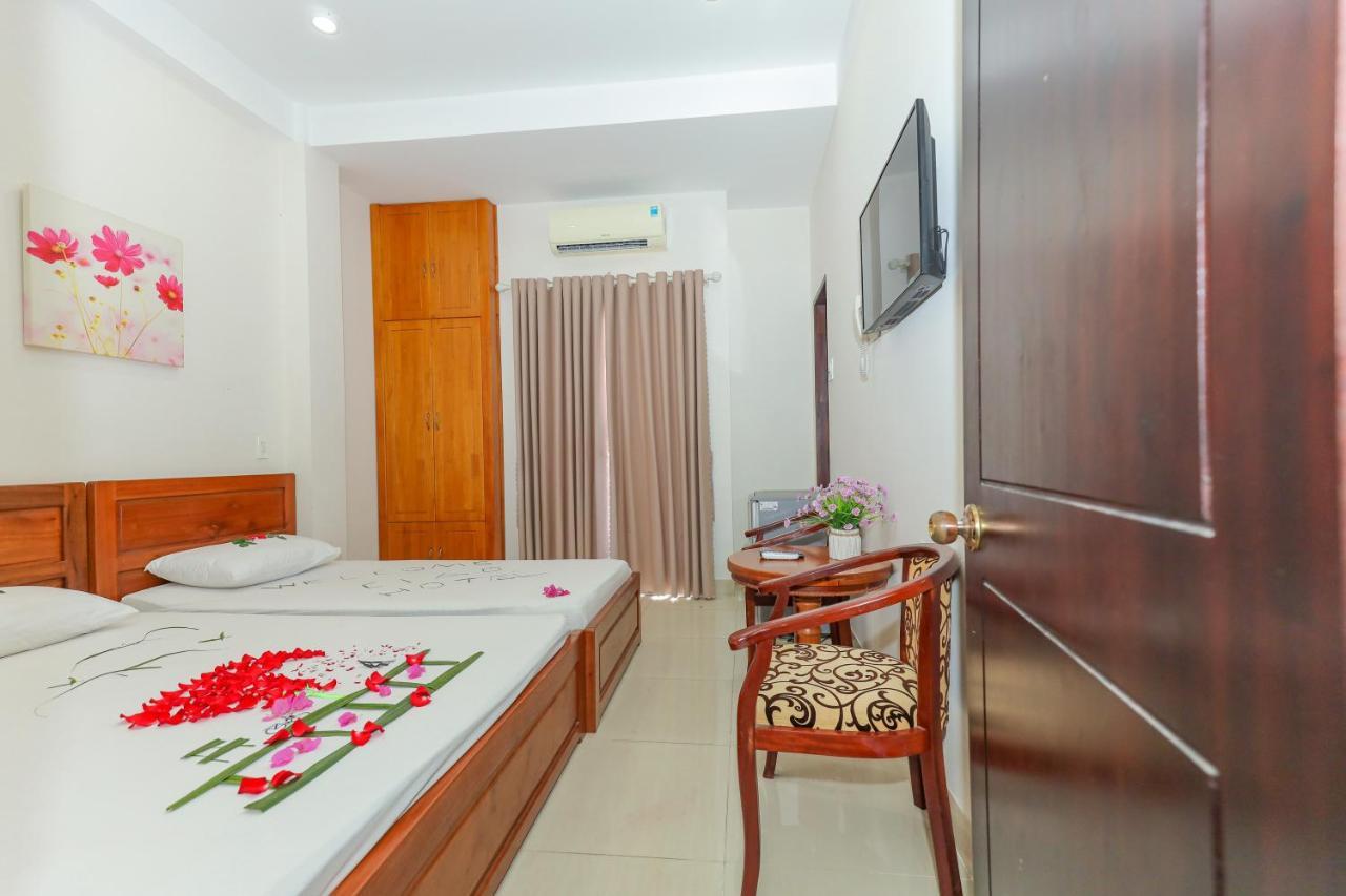 Khach San Ciao Quy Nhon Hotel Exterior foto