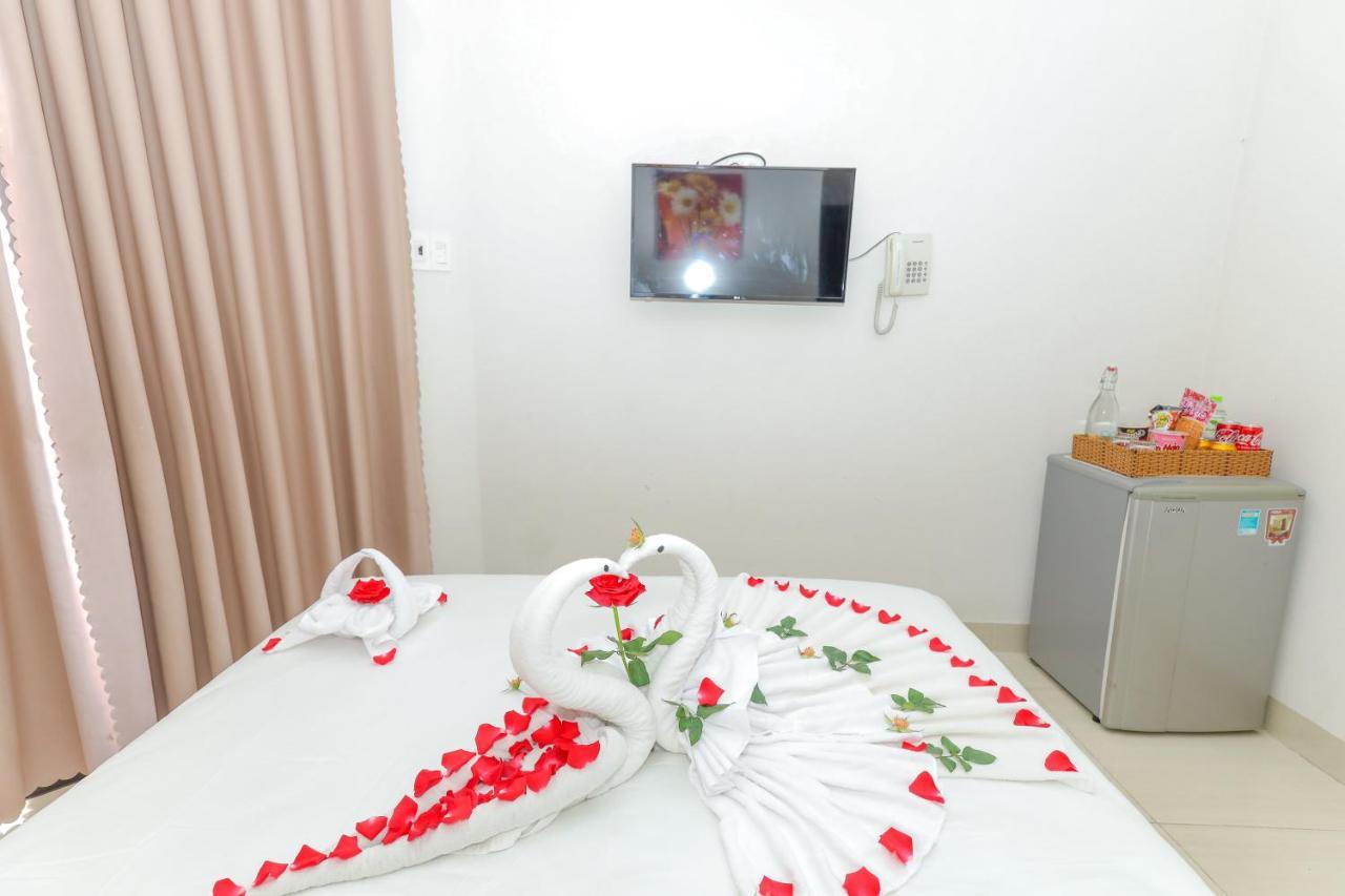 Khach San Ciao Quy Nhon Hotel Exterior foto