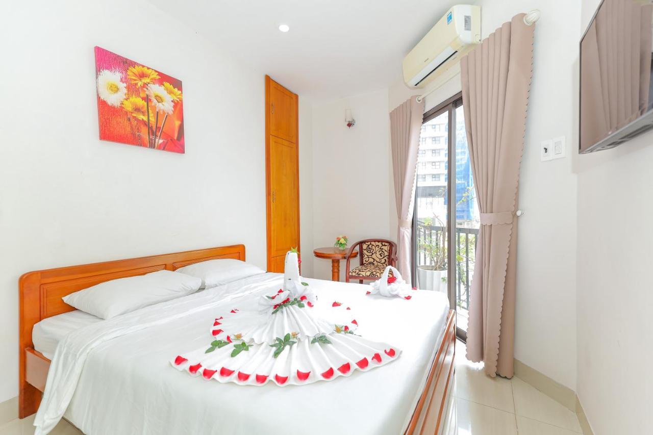 Khach San Ciao Quy Nhon Hotel Exterior foto